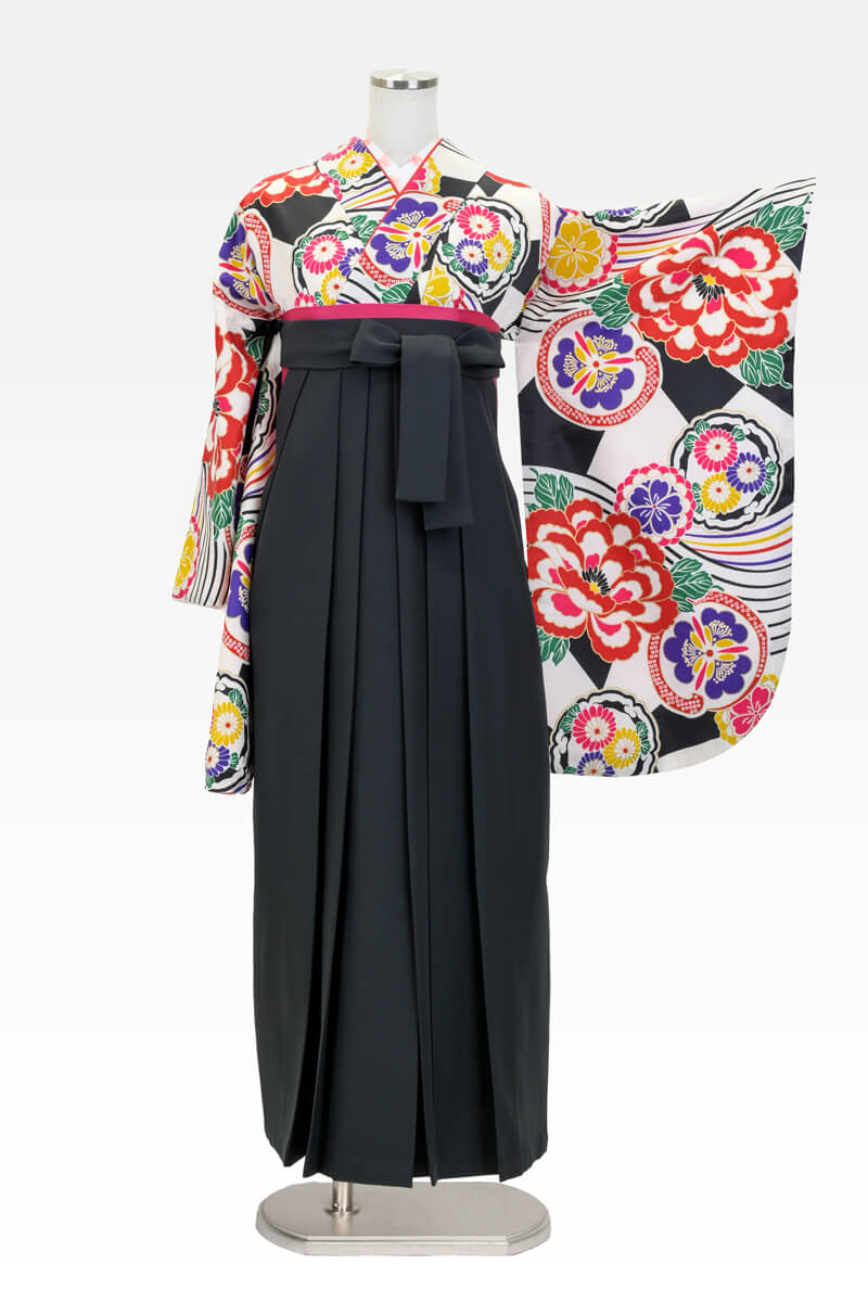 【卒業式袴宅配ネットレンタル/人気/通販レンタル】レトロ可愛い(オシャレ)　白/黒　CCC582_KUR003